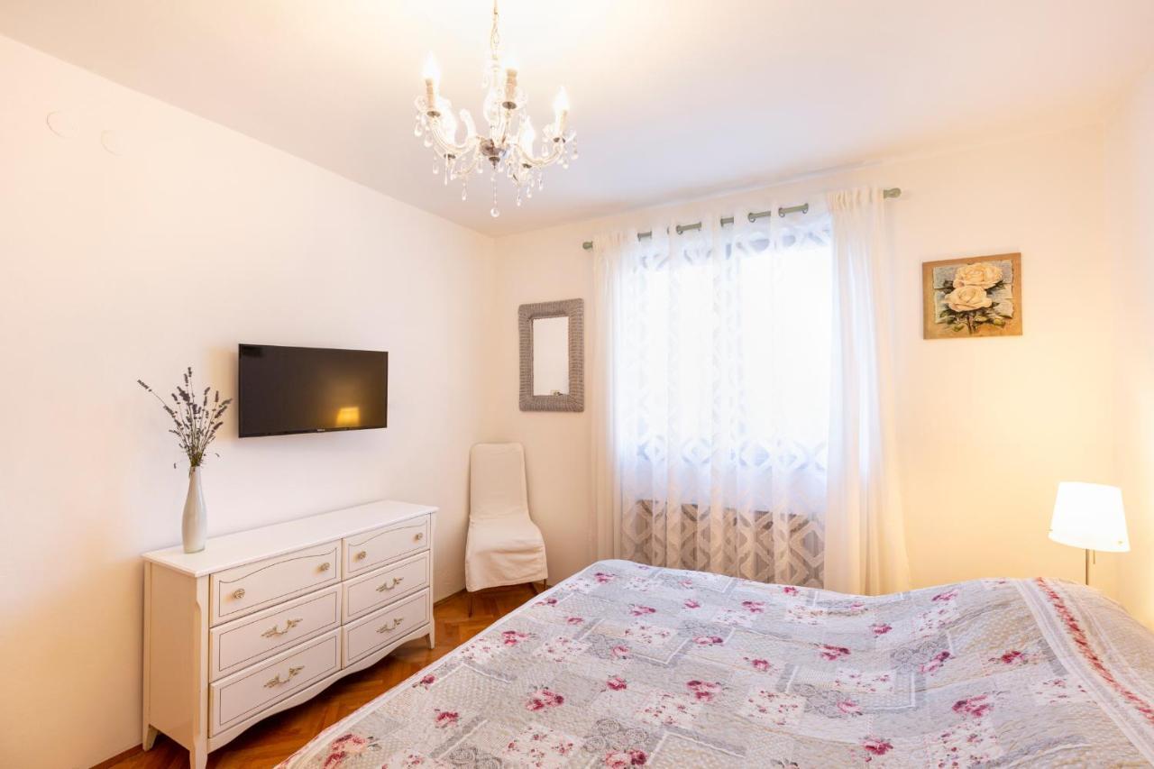 Casa Lilly Villa Лабин Екстериор снимка